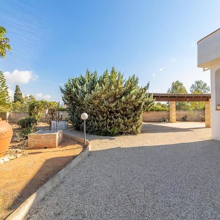 מרינה די מנקוורסה Villa Ermelinda מראה חיצוני תמונה